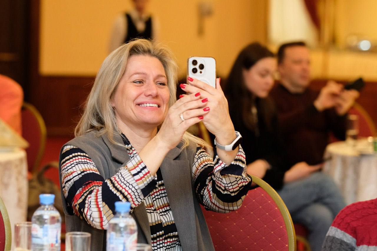 Участники бизнес-завтрака FRC обсудили тему ESG-коммуникаций в B2B-компании