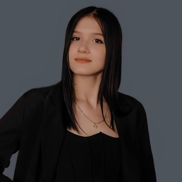 Алина Литвинова Алина Литвинова