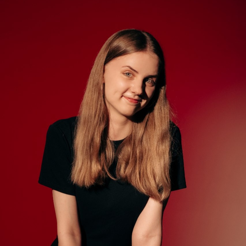 Полина Брусова