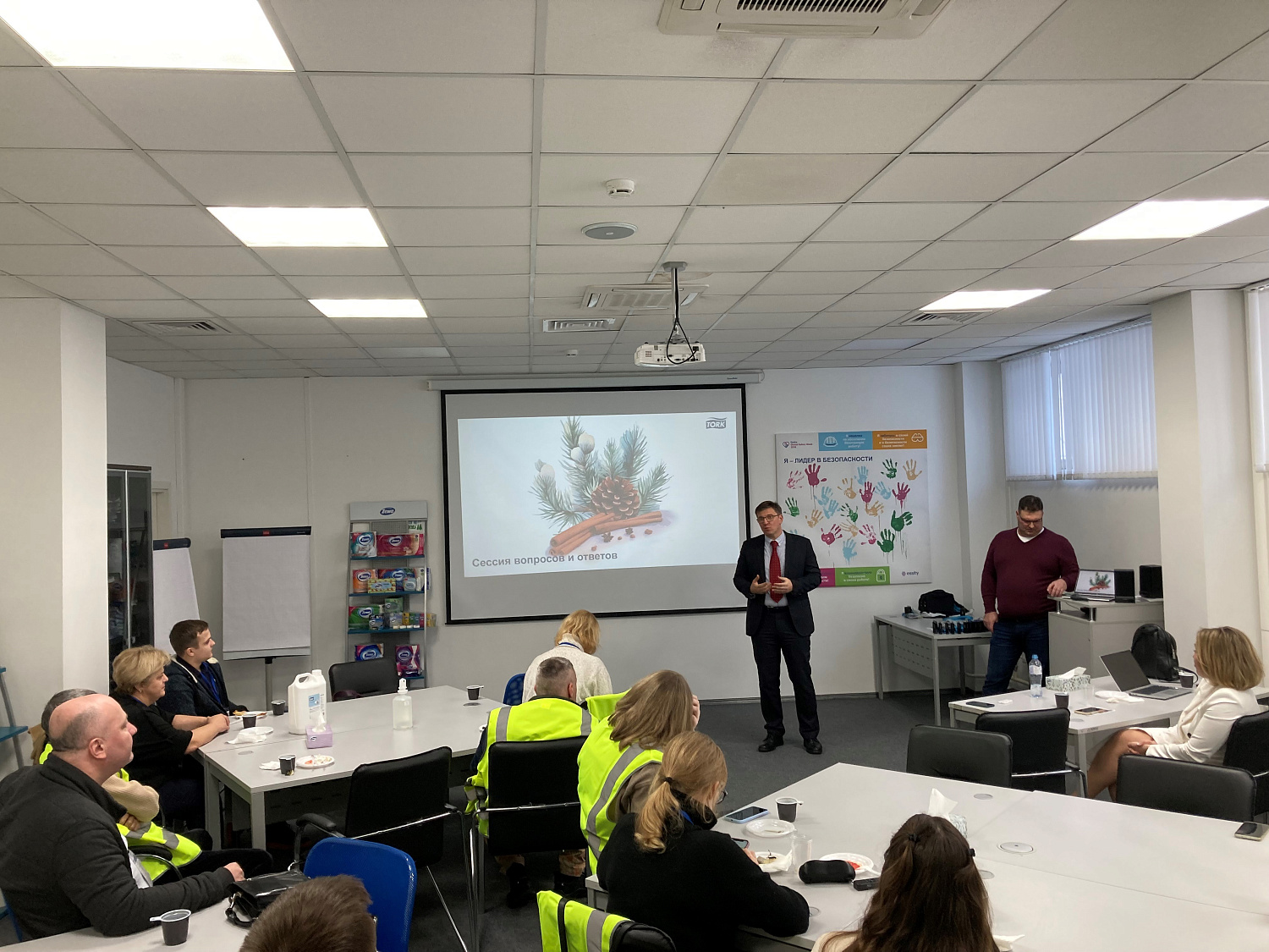 Пресс-тур на производство компании «Эссити»